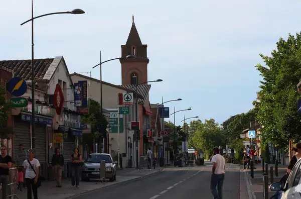 Monte Escalier Habitat Monte escalier Aucamville