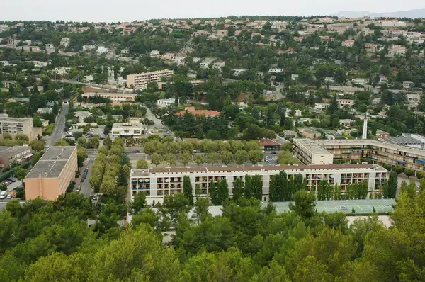 Monte Escalier Habitat Monte escalier Carnoux-en-Provence
