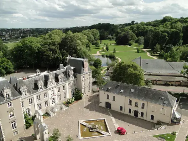Monte Escalier Habitat Monte escalier Changé