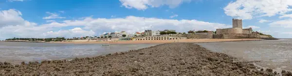 Monte Escalier Habitat Monte escalier Fouras