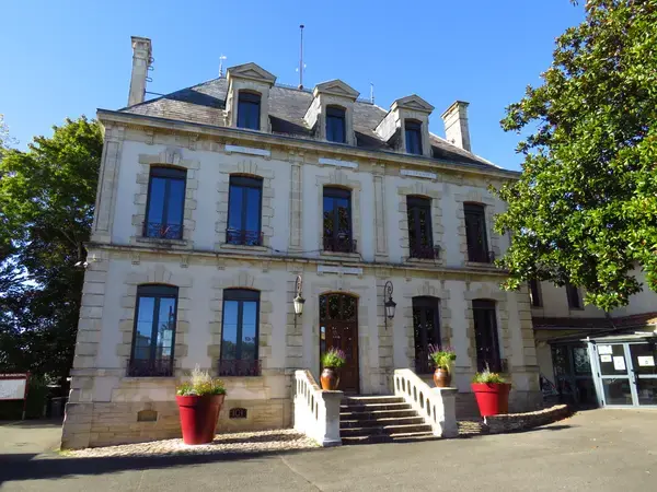 Monte Escalier Habitat Monte escalier La Crèche