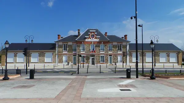 Monte Escalier Habitat Monte escalier Le Coudray-Montceaux