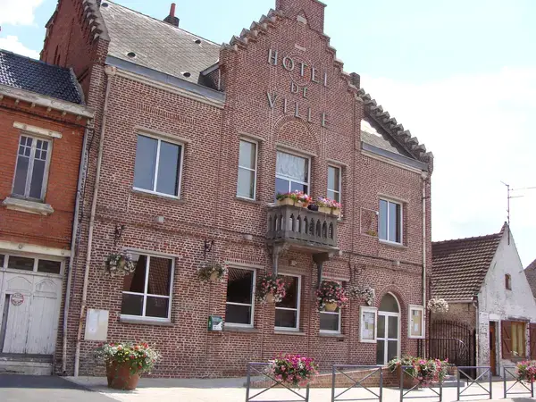 Monte Escalier Habitat Monte escalier Masny