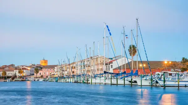 Monte Escalier Habitat Monte escalier Mèze