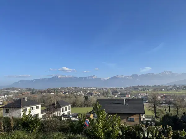 Monte Escalier Habitat Monte escalier Poisy