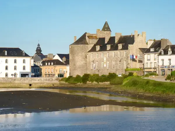 Monte Escalier Habitat Monte escalier Pont-l'Abbé